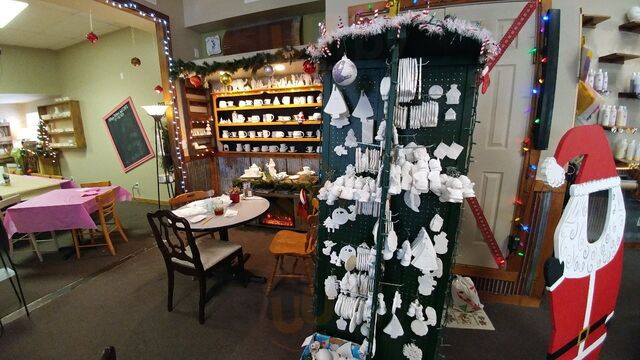 Village Pottery Cafe