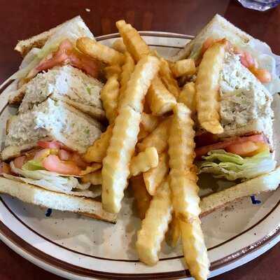 Four Seasons Family Restaurant