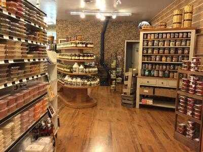 Four Mile Bakery & General Store