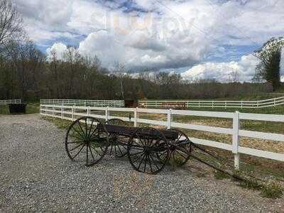 Four Mile Bakery & General Store
