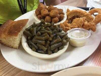 Tina's Family Restaurant