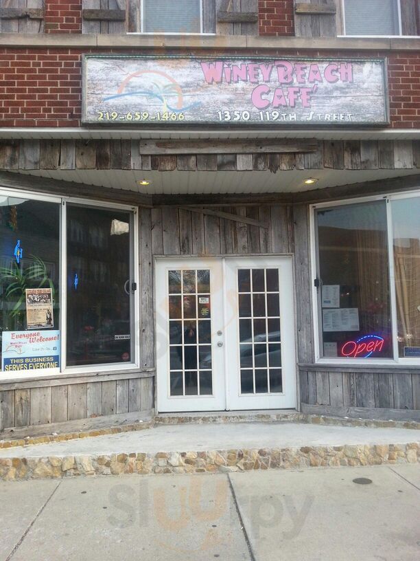 Winey Beach Cafe