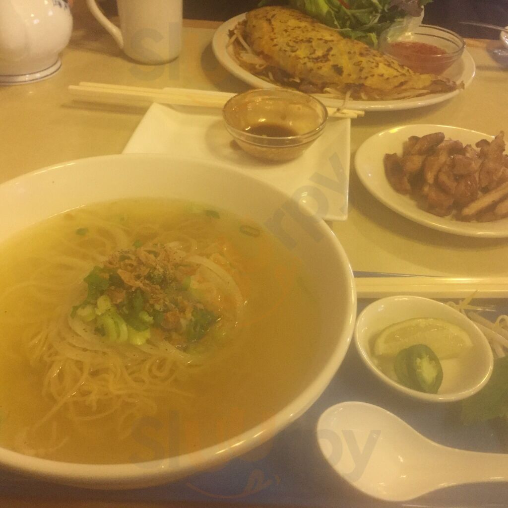 Mama Pho Vietnamese Restaurant