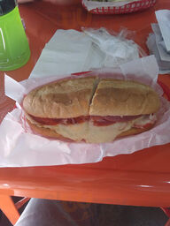 3rd St Deli And Market