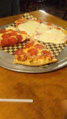 Mendi's Pizza