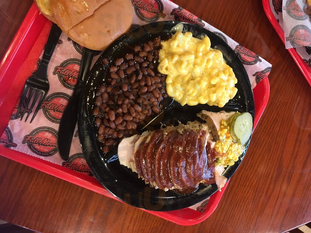 Full Moon Bar-b-que