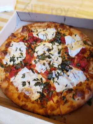 Arcuris Pizza And Salad