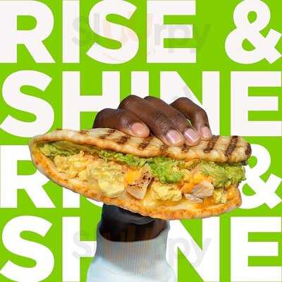 Tropical Smoothie Cafe