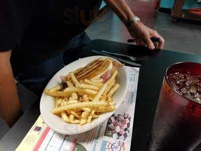 Edinger's Filling Station, Llc