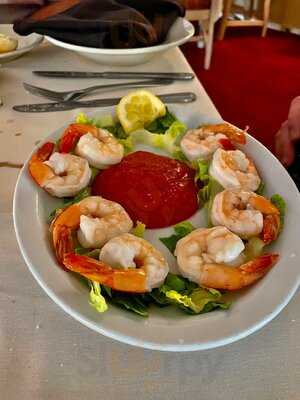 Carriage & Horses Restaurant