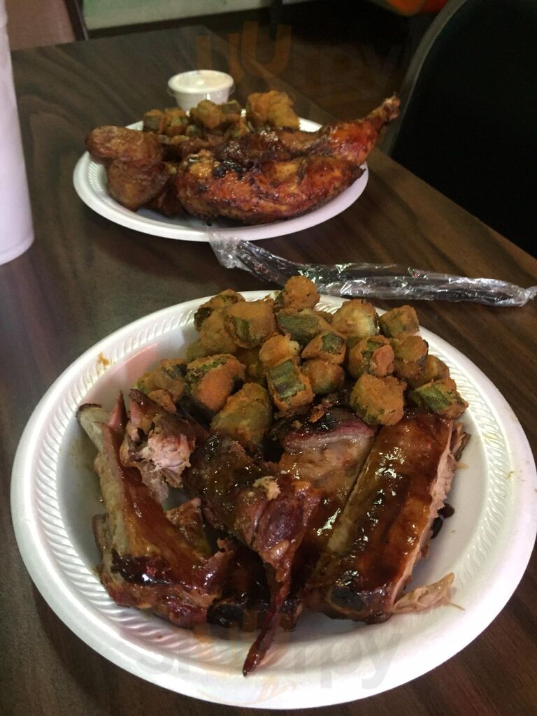 Pilgrim's Place Barbecue & Catering