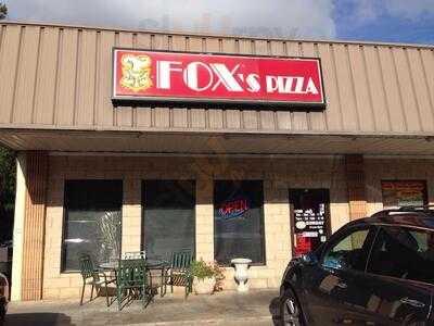 Fox's Pizza Den