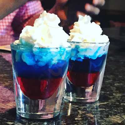 Hattrick's Sports Bar And Grill