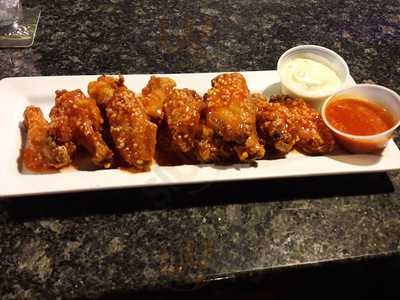 Hattrick's Sports Bar And Grill