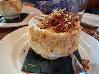 The Oyster & Thistle Restaurant And Pub