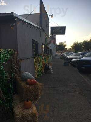 Idle Hour Eatery & Spirits