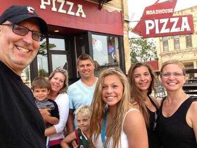 Roadhouse Pizza