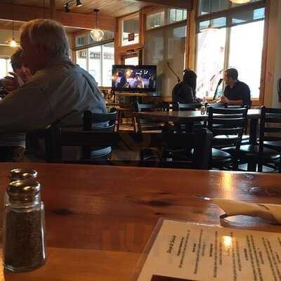 Anelia's Kitchen & Stage