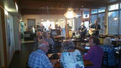 Anelia's Kitchen & Stage