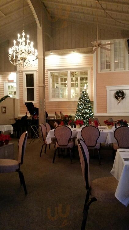 Mary's Restaurant
