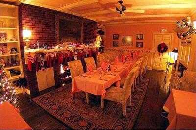 Mary's Restaurant