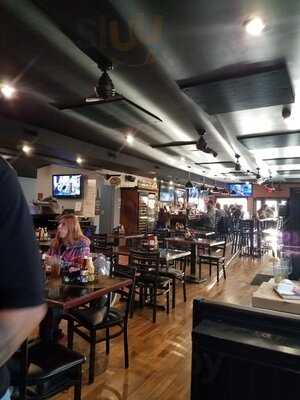 Reifschneider's Grill & Grape