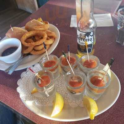 La Conner Pub & Eatery