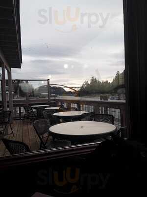 La Conner Pub & Eatery