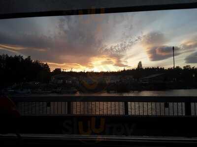 La Conner Pub & Eatery