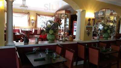 Santo Coyote Mexican Kitchen