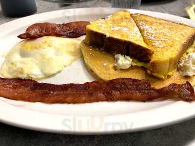 Kristina's Family Restaurant