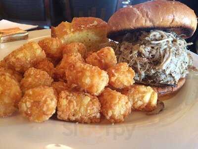 Whitey's Bbq And Catering