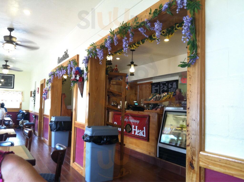 The Station Bakery & Cafe