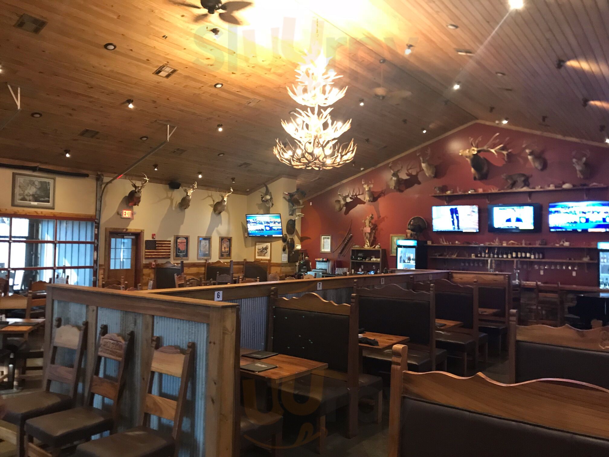 Open Season Sports Bar & Grill