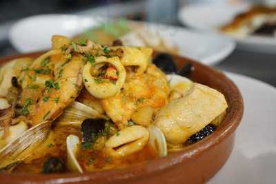 Metro Wine Bar & Bistro