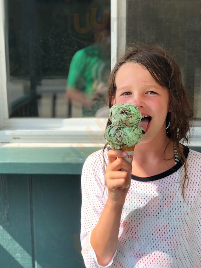Wood's Ice Cream