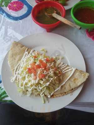 A La Mexicana Mexican Food