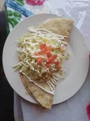A La Mexicana Mexican Food
