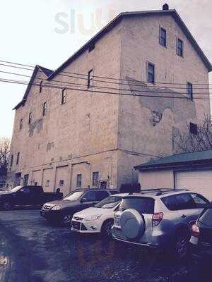 Rushing Duck Brewing Co