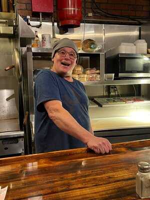 Skip's Come Back Inn