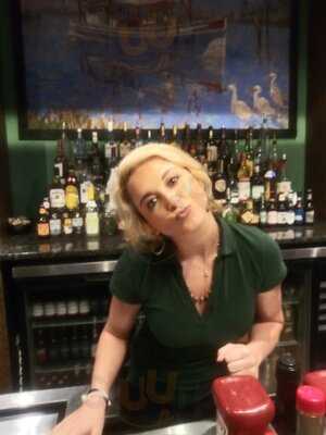 Wintzell's Oyster House