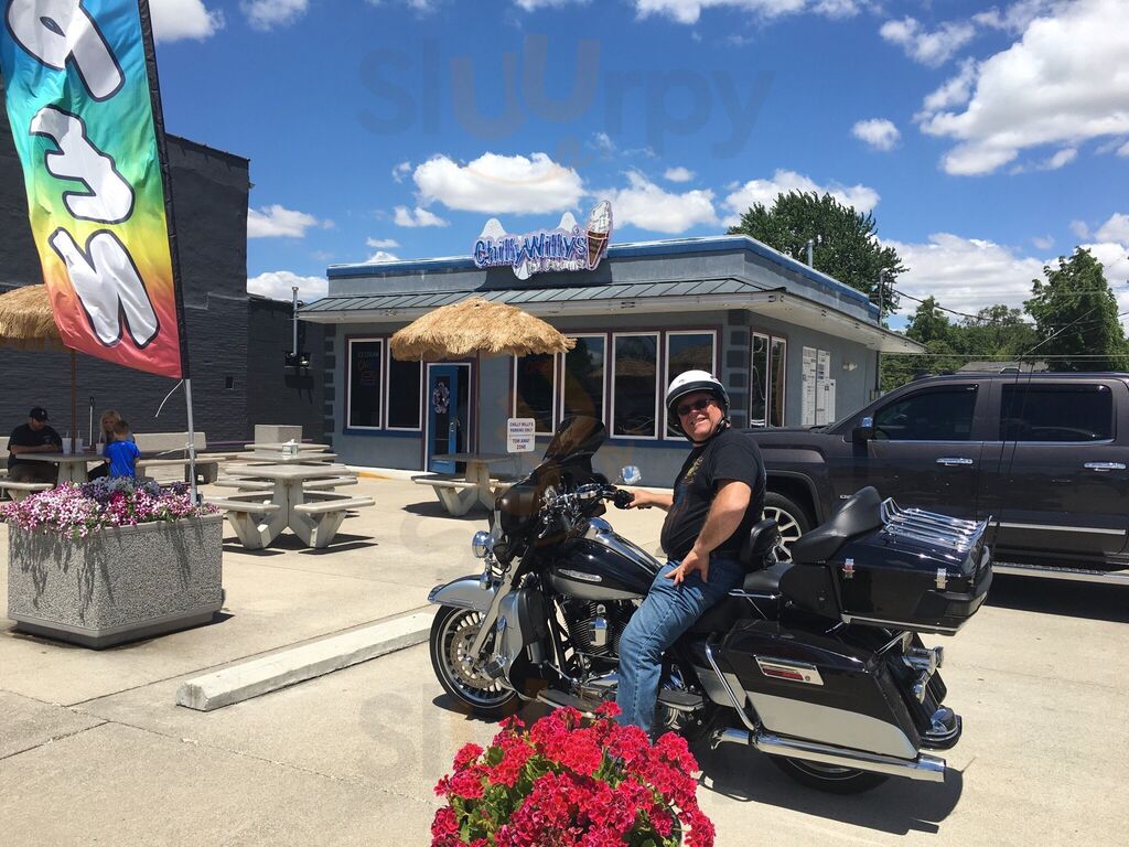 Chilly Willy's Ice Creams & Grill