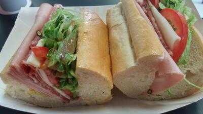 Rocco's Deli Italiano - Signal Hill