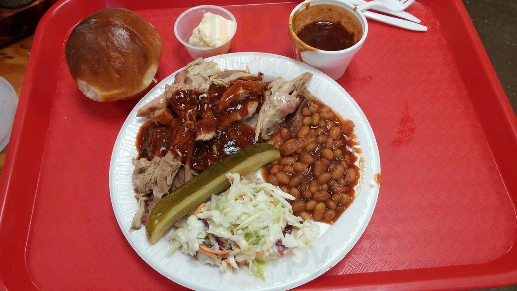 Raymond's Barbq