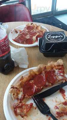 Zeppe's Pizzeria
