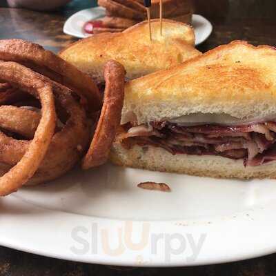 Nardi's Home Style Restaurant