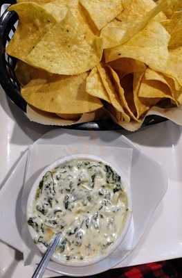 Thresher's Eatery & Pub