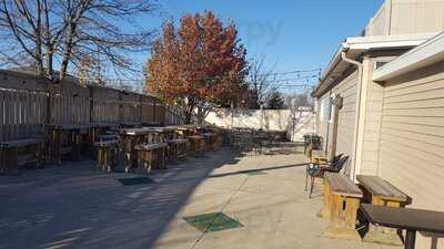 Thresher's Eatery & Pub