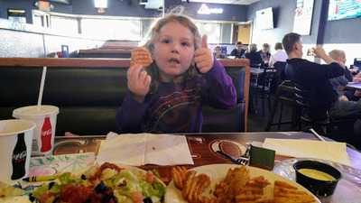 Sidelines Sports Grill Ltd