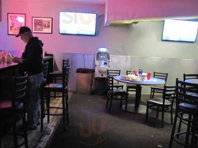 Sidelines Sports Grill Ltd